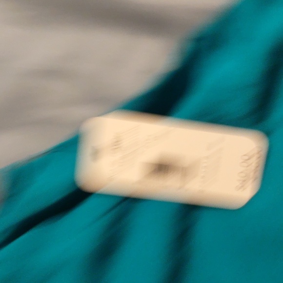 Top - Picture 3 of 3